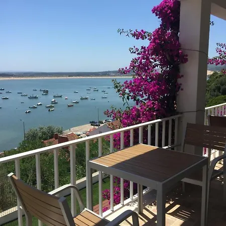 Vistalmar Sao Martinho 3* 상 마르티뇨 두 포르투